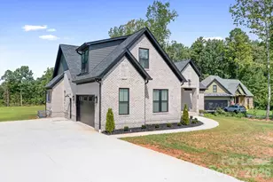4137 Blair Rd, Maiden, NC 28650 - Photo 4