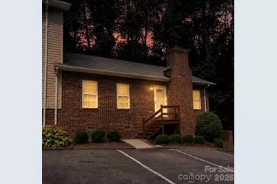1491 20th Avenue NE #6, Hickory, NC 28601 - Photo 2
