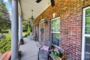 8611 Kerns Meadow Ln, Huntersville, NC 28078 - Photo 2