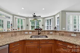 8611 Kerns Meadow Ln, Huntersville, NC 28078 - Photo 12