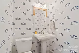 2911 Arundel Dr, Charlotte, NC 28209 - Photo 12