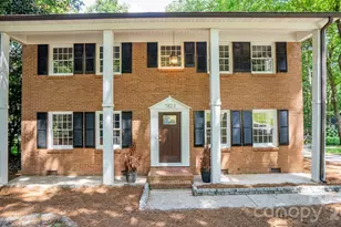 7823 Elwood Dr, Charlotte, NC 28227 - Photo 2