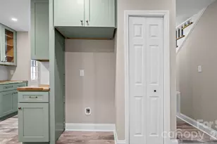 7823 Elwood Dr, Charlotte, NC 28227 - Photo 14