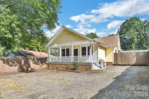 376 Fairview Rd, Asheville, NC 28803 - Photo 2