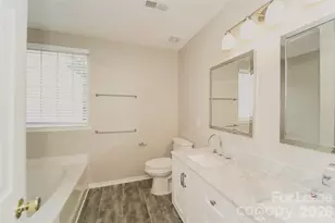 2045 Mallard Pine Ct, Charlotte, NC 28262 - Photo 14