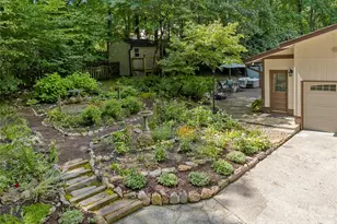 10 Brook Forest Dr, Arden, NC 28704 - Photo 4