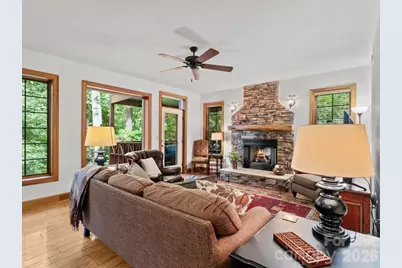 81 Creekside Way #F202, Burnsville, NC 28714 - Photo 6