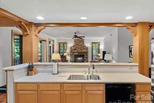81 Creekside Wy, Burnsville, NC 28714 - Photo 18
