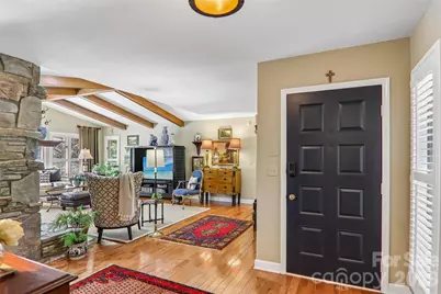 133 Larchmont Drive, Hendersonville, NC 28791 - Photo 4