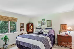 133 Larchmont Dr, Hendersonville, NC 28791 - Photo 18