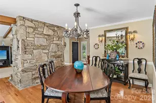 133 Larchmont Dr, Hendersonville, NC 28791 - Photo 8