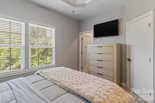 3037 Beeler Ln, Charlotte, NC 28208 - Photo 16