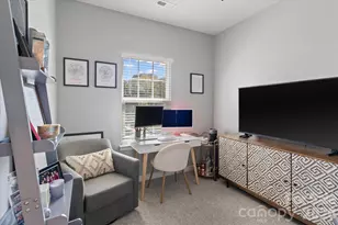 3037 Beeler Ln, Charlotte, NC 28208 - Photo 24