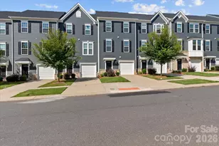 3037 Beeler Ln, Charlotte, NC 28208 - Photo 1