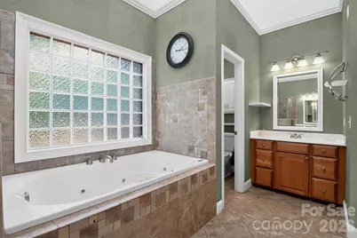 4904 Steepleton Way, Charlotte, NC 28215 - Photo 22