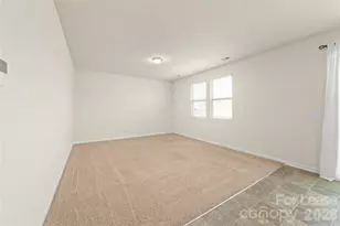 9517 Harvard Oak Ct, Charlotte, NC 28269 - Photo 8