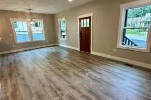 310 9th St, Black Mountain, NC 28711 - Photo 10