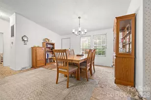 1475 Smith Woods Ln, Hickory Grove, SC 29717 - Photo 4