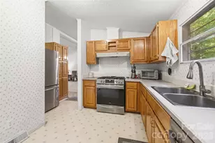 1475 Smith Woods Ln, Hickory Grove, SC 29717 - Photo 10