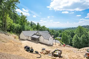 158 Twin Courts Dr, Weaverville, NC 28787 - Photo 6