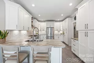 7310 Swansea Ln, Cornelius, NC 28031 - Photo 14