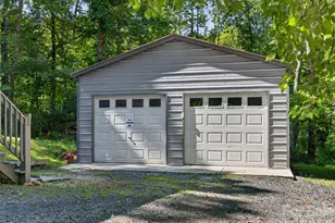 1900 Solomon Jones Rd, Cedar Mountain, NC 28718 - Photo 24