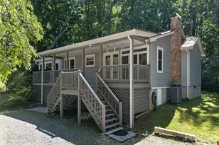 1900 Solomon Jones Rd, Cedar Mountain, NC 28718 - Photo 4