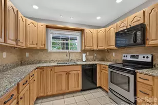 1900 Solomon Jones Rd, Cedar Mountain, NC 28718 - Photo 12