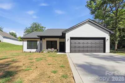 325 N Chapel Street, Landis, NC 28088 - Photo 1