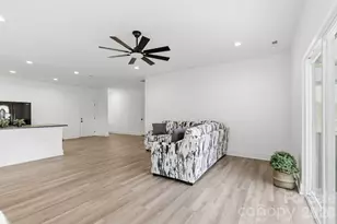 325 N Chapel St, Landis, NC 28088 - Photo 12
