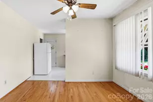 27 McGee Cir, Fairview, NC 28730 - Photo 14