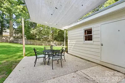 7316 Thorncliff Drive, Charlotte, NC 28210 - Photo 30