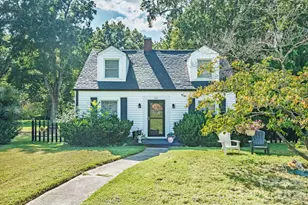 627 N 6th St, Albemarle, NC 28001 - Photo 2