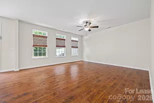 9736 Springholm Dr, Charlotte, NC 28278 - Photo 6
