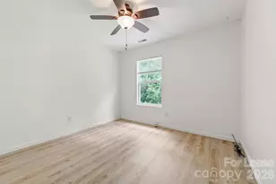 7007 Advocator Ln, Charlotte, NC 28216 - Photo 10