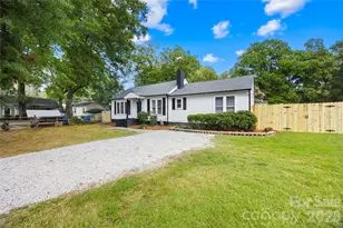 227 N Magnolia St, Mooresville, NC 28115 - Photo 20
