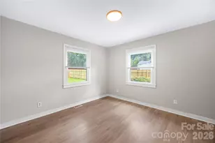 227 N Magnolia St, Mooresville, NC 28115 - Photo 14