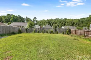 2710 Blackberry Ridge Ln, Charlotte, NC 28208 - Photo 30