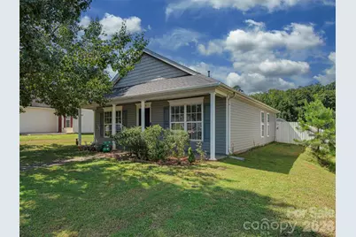 2710 Blackberry Ridge Lane, Charlotte, NC 28208 - Photo 4