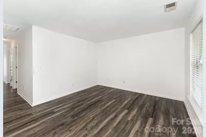 2710 Blackberry Ridge Lane, Charlotte, NC 28208 - Photo 12