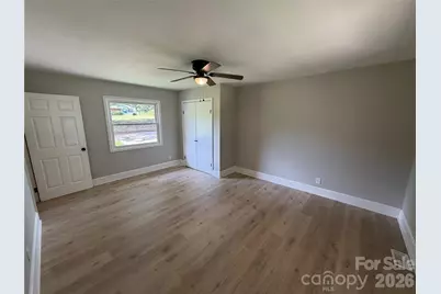 8519 Denbur Drive, Charlotte, NC 28215 - Photo 12
