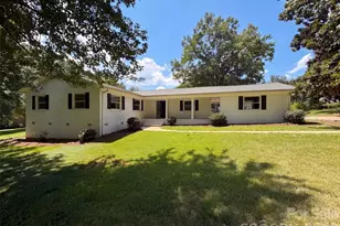8519 Denbur Dr, Charlotte, NC 28215 - Photo 1