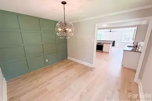 8519 Denbur Dr, Charlotte, NC 28215 - Photo 6