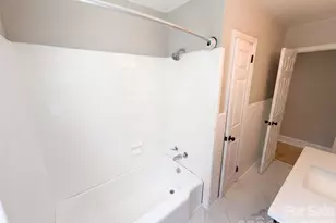 8519 Denbur Dr, Charlotte, NC 28215 - Photo 18