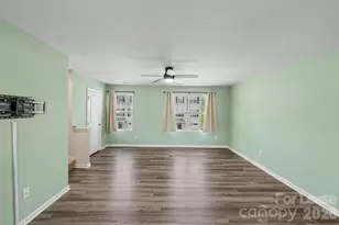6042 Cutwater Cir, Charlotte, NC 28269 - Photo 2