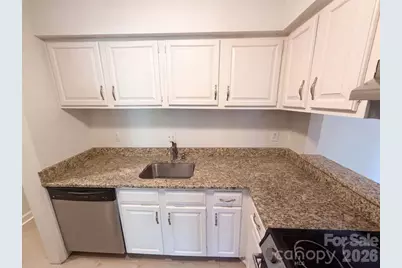 1612 Sharon Road W #61, Charlotte, NC 28210 - Photo 10