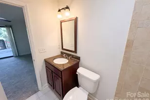 1612 Sharon Rd W, Charlotte, NC 28210 - Photo 14