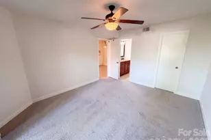 1612 Sharon Rd W, Charlotte, NC 28210 - Photo 16