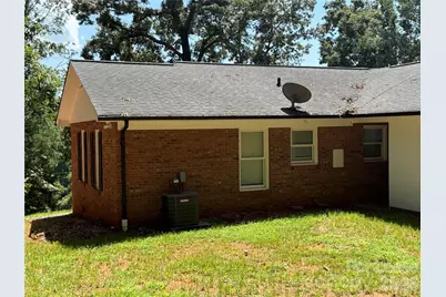 3978 W Nc 10 Highway, Newton, NC 28658 - Photo 26