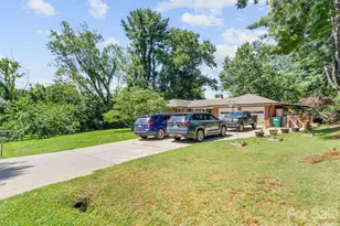 38 Crowell Rd, Asheville, NC 28806 - Photo 2